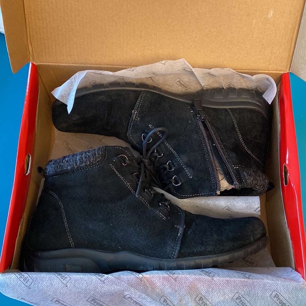 Barely worn - Propet black winter booties boots - Picture 6 of 16